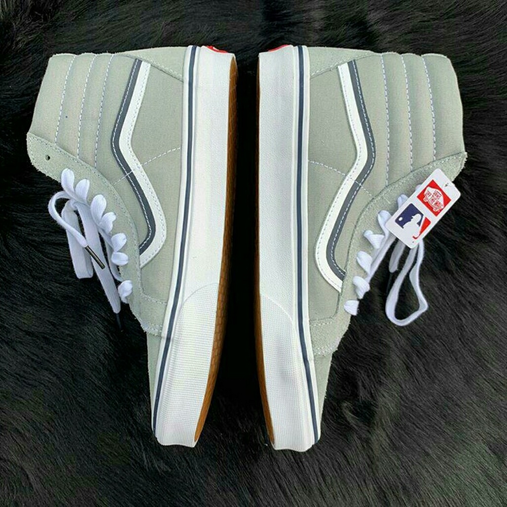 New York Yankees Vans Men 8.5 - Picture 2 of 7